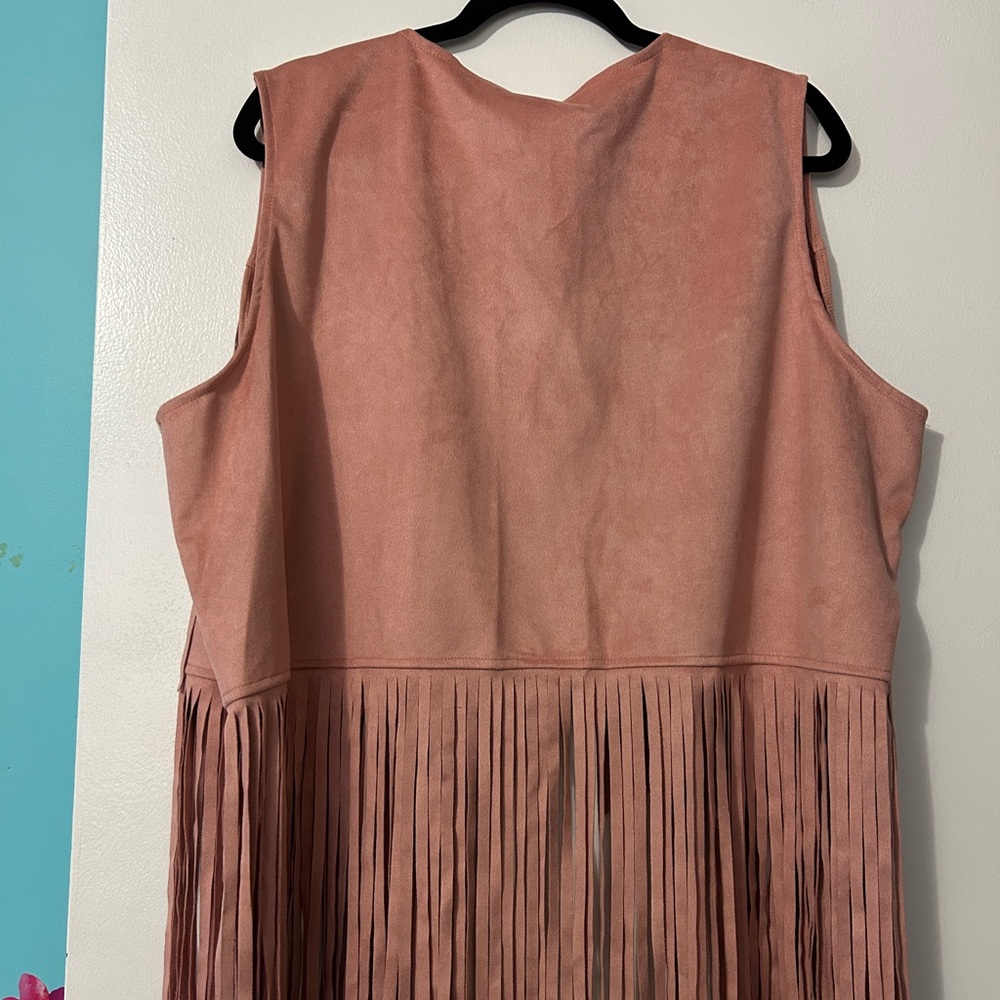 ✂️Women's Fringe Vest in Pink ✂️ - Picture 8 of 11